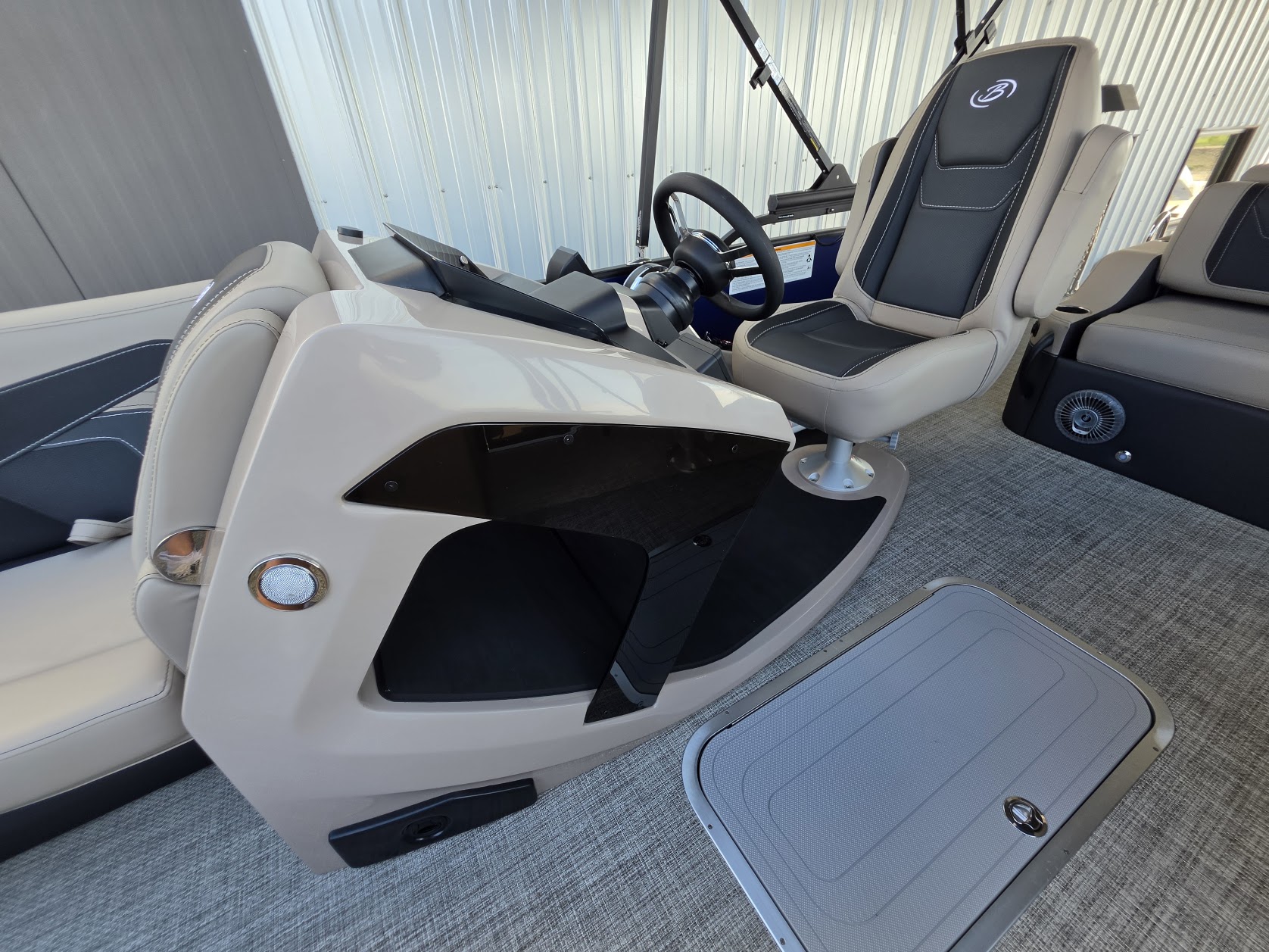 Boat Gallery Image 17