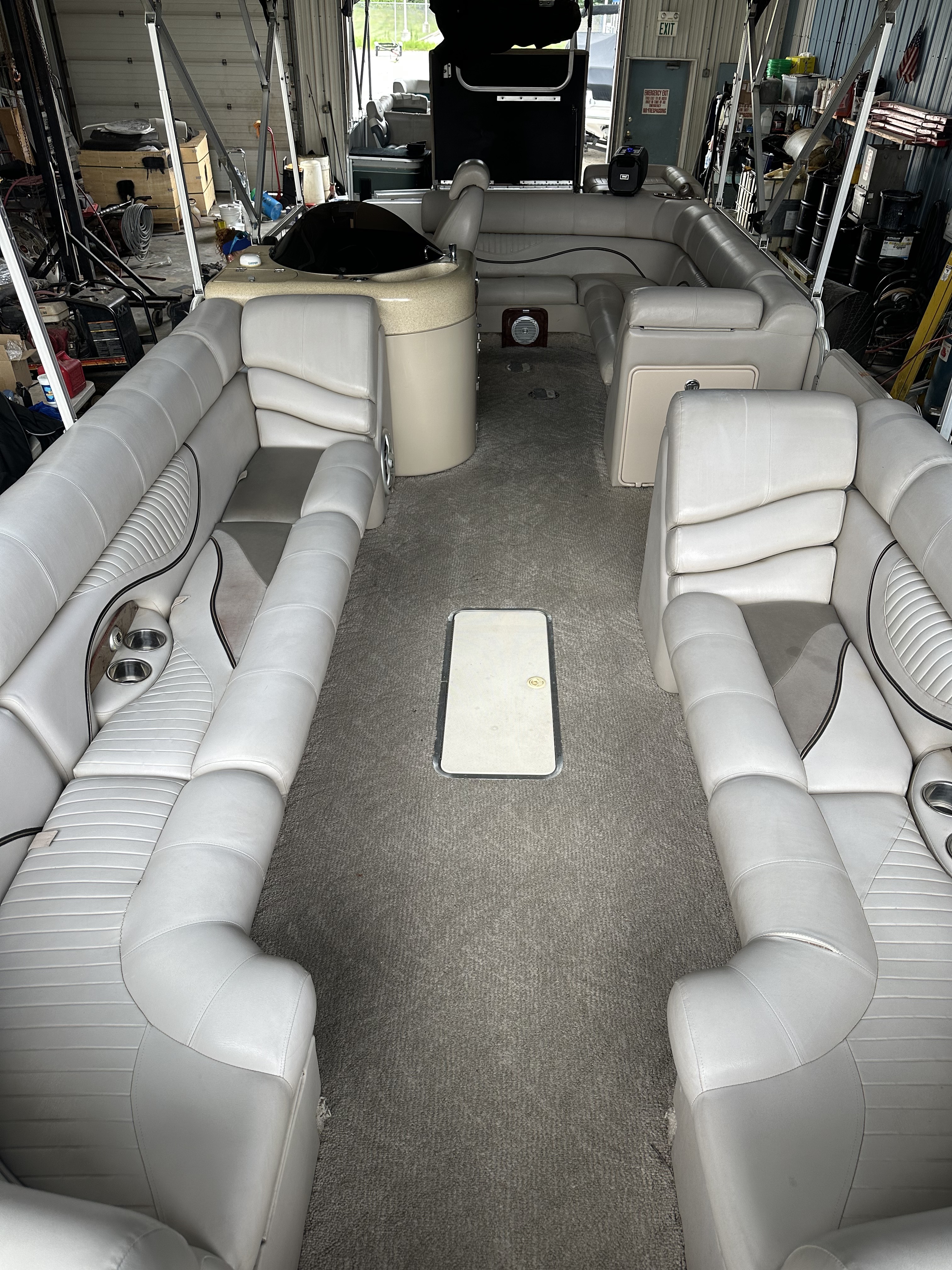 2009 South Bay Pontoons 925 CR TRIPLE TUBE  for Sale