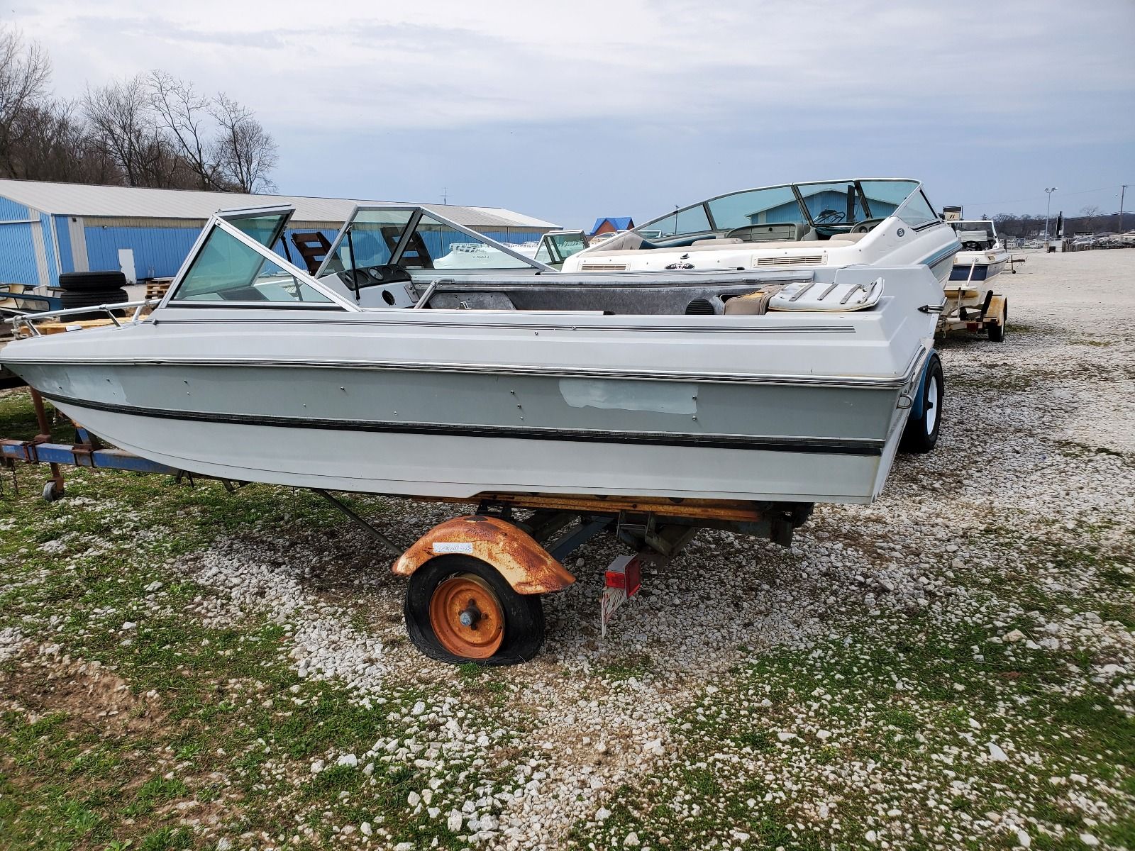 1979 Barletta 16' - BAD TRANSOM/BAD FLOOR  for Sale in LA PORTE, IN