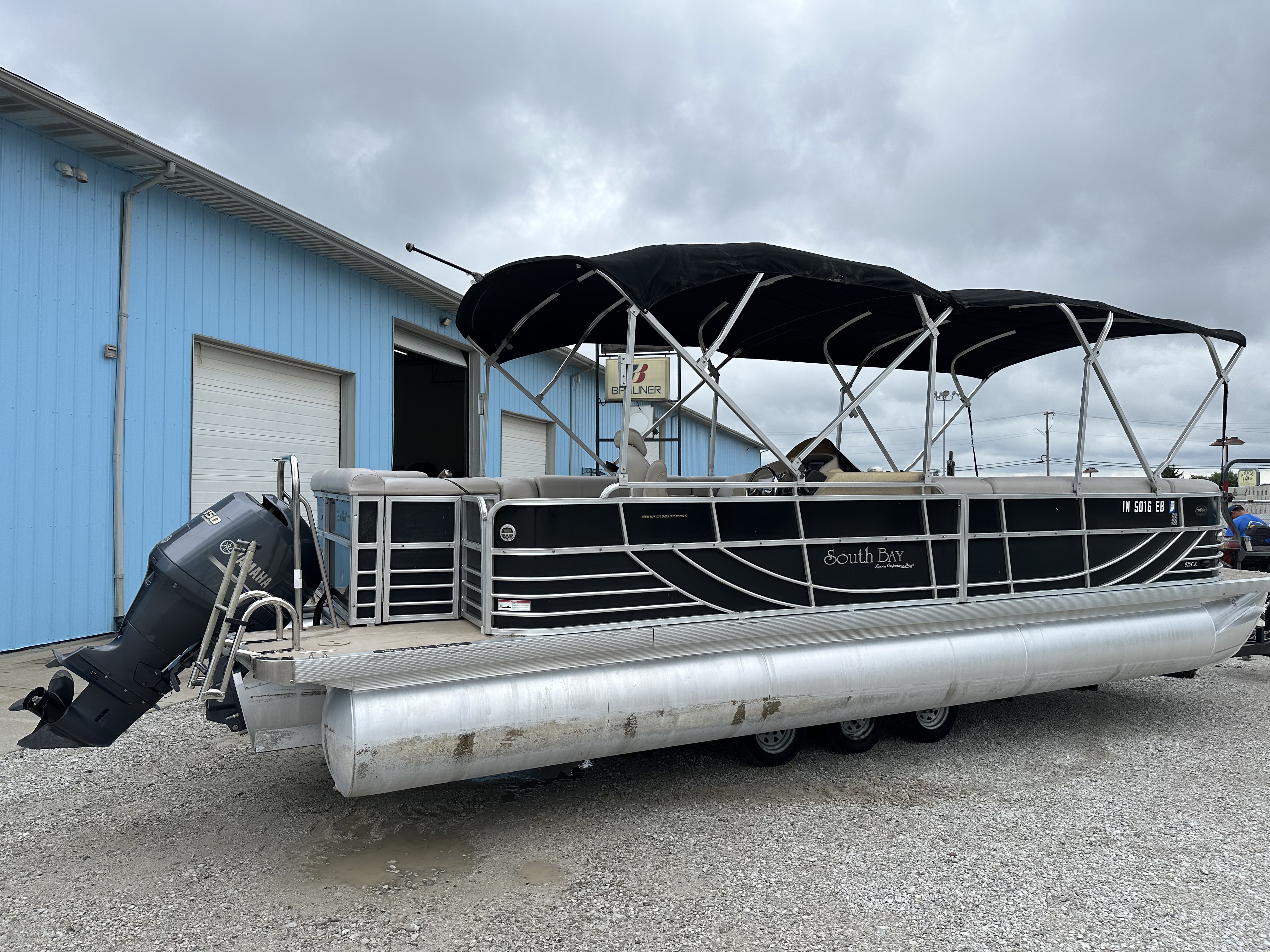 2009 South Bay Pontoons 925 CR TRIPLE TUBE  for Sale