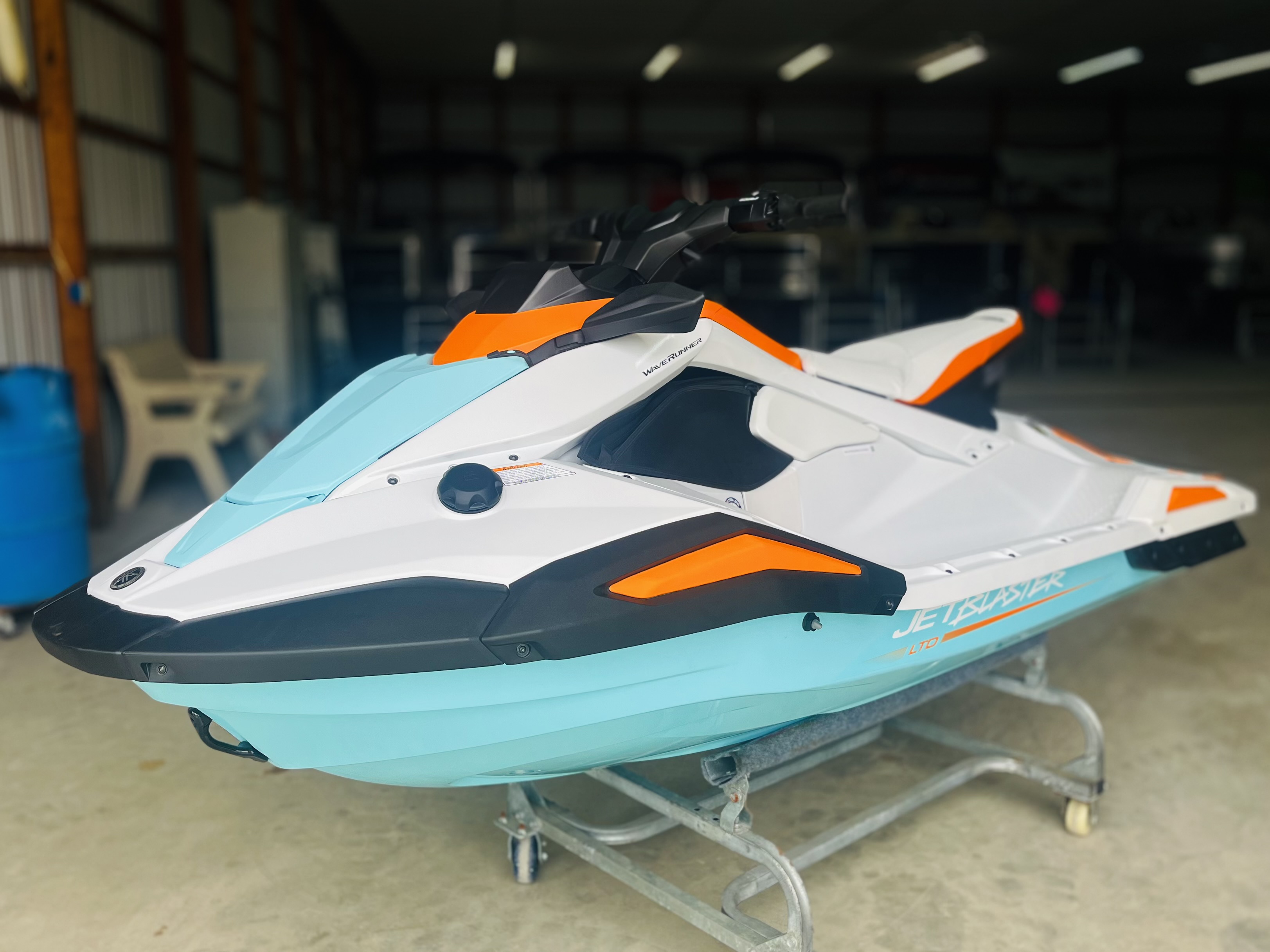 2026 YAMAHA WAVERUNNER JB1050C-C ( JB LTD)