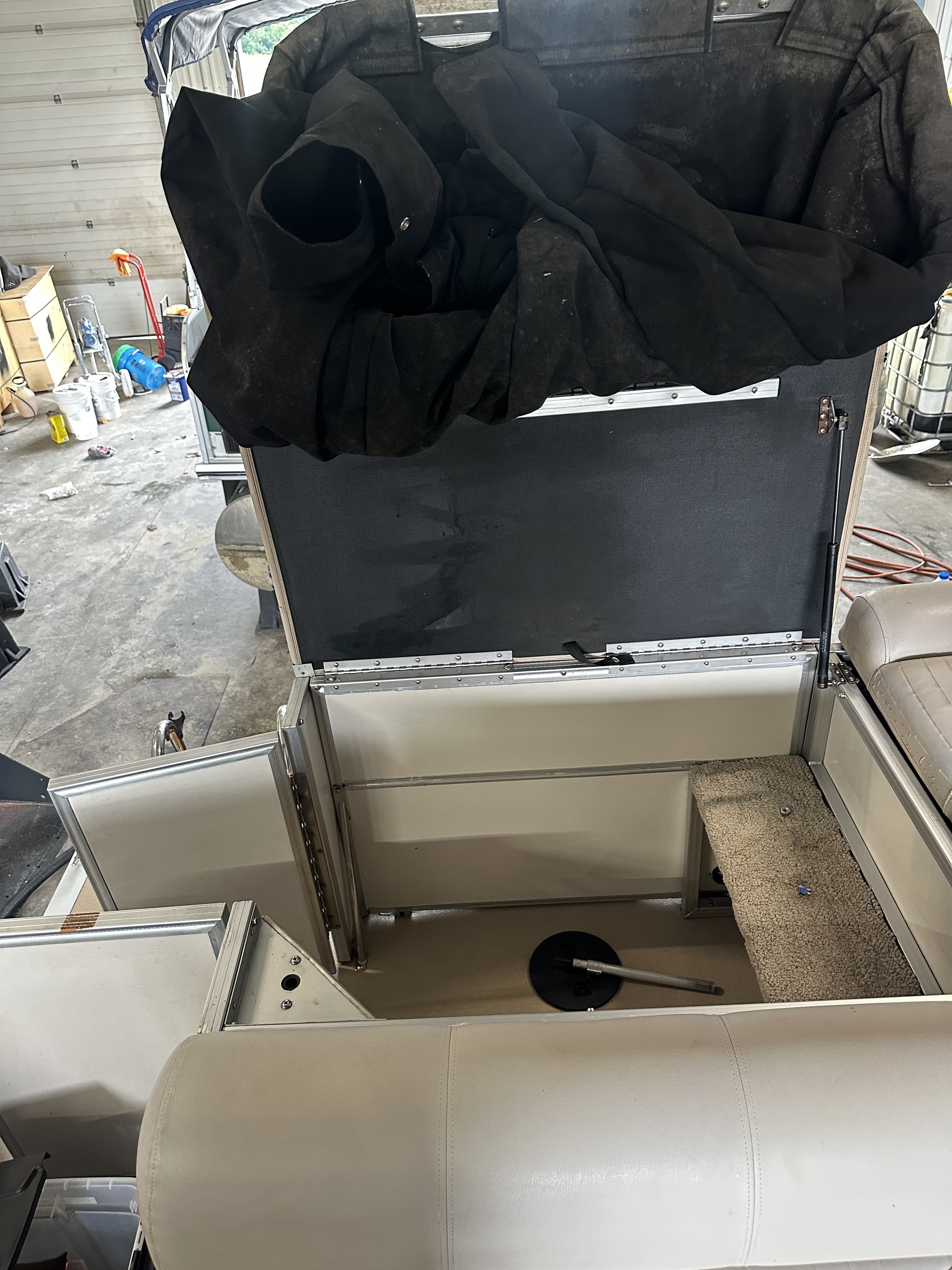 2009 South Bay Pontoons 925 CR TRIPLE TUBE  for Sale
