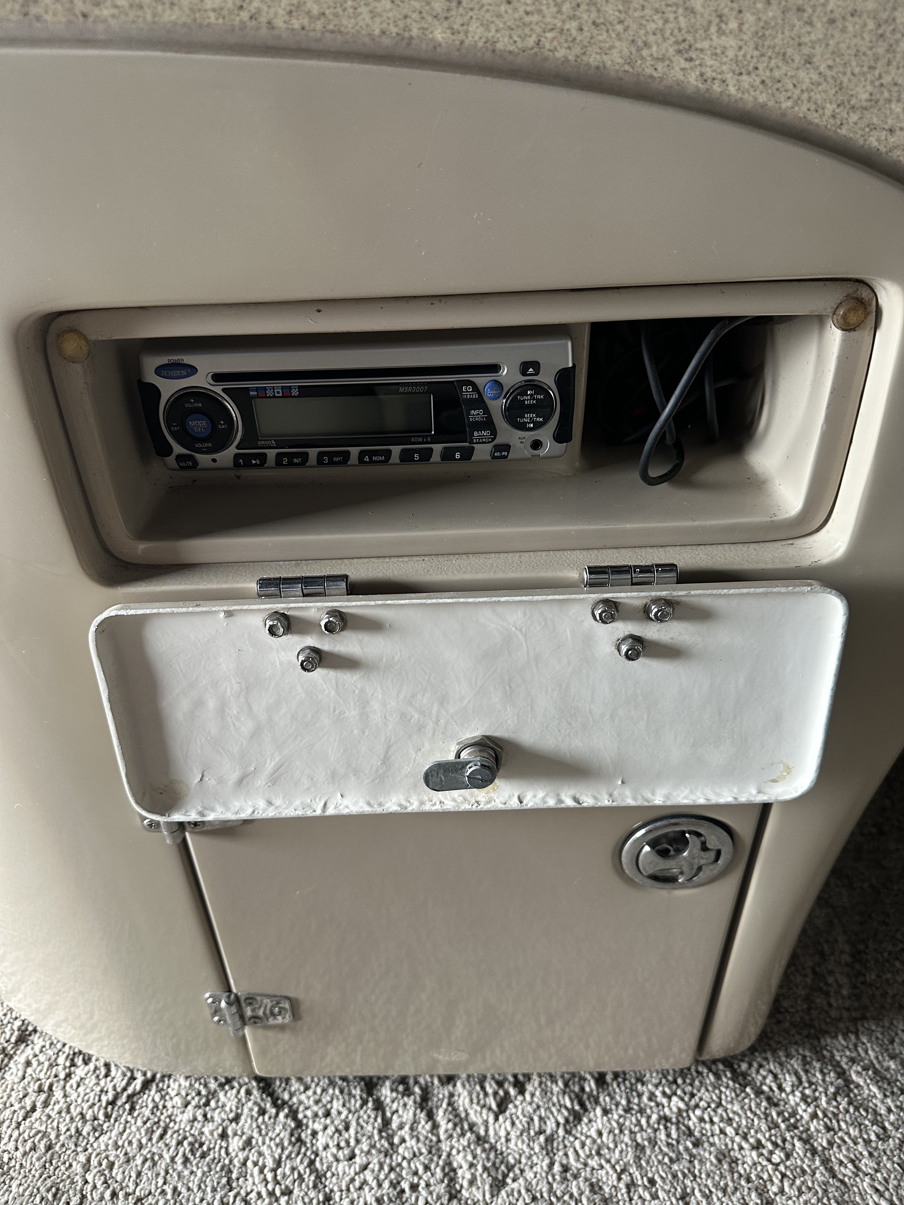 2009 South Bay Pontoons 925 CR TRIPLE TUBE  for Sale