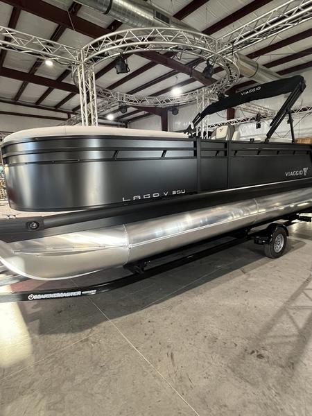 2025 Viaggio LAGO V 20U — front three-quarter view
