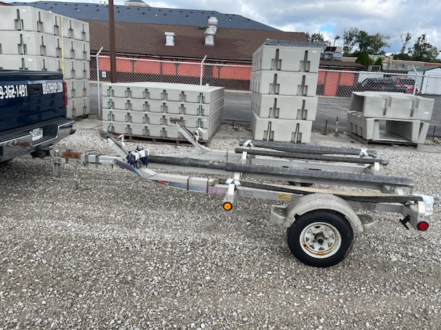 1993 TRITON TWC II 1400 LBS TANDEM PWC