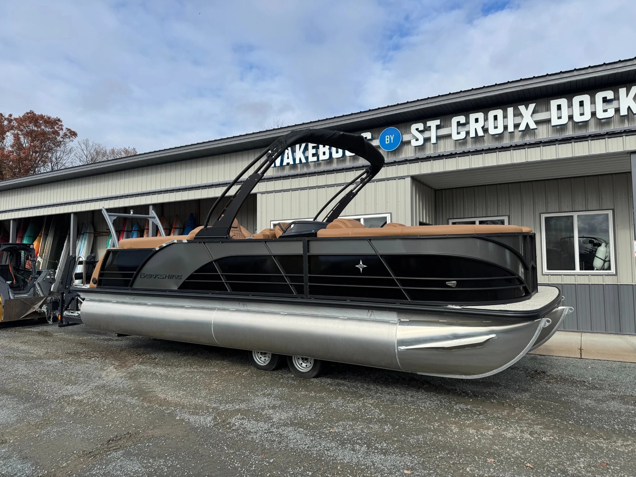 2026 Berkshire 23RFXSTS3-93