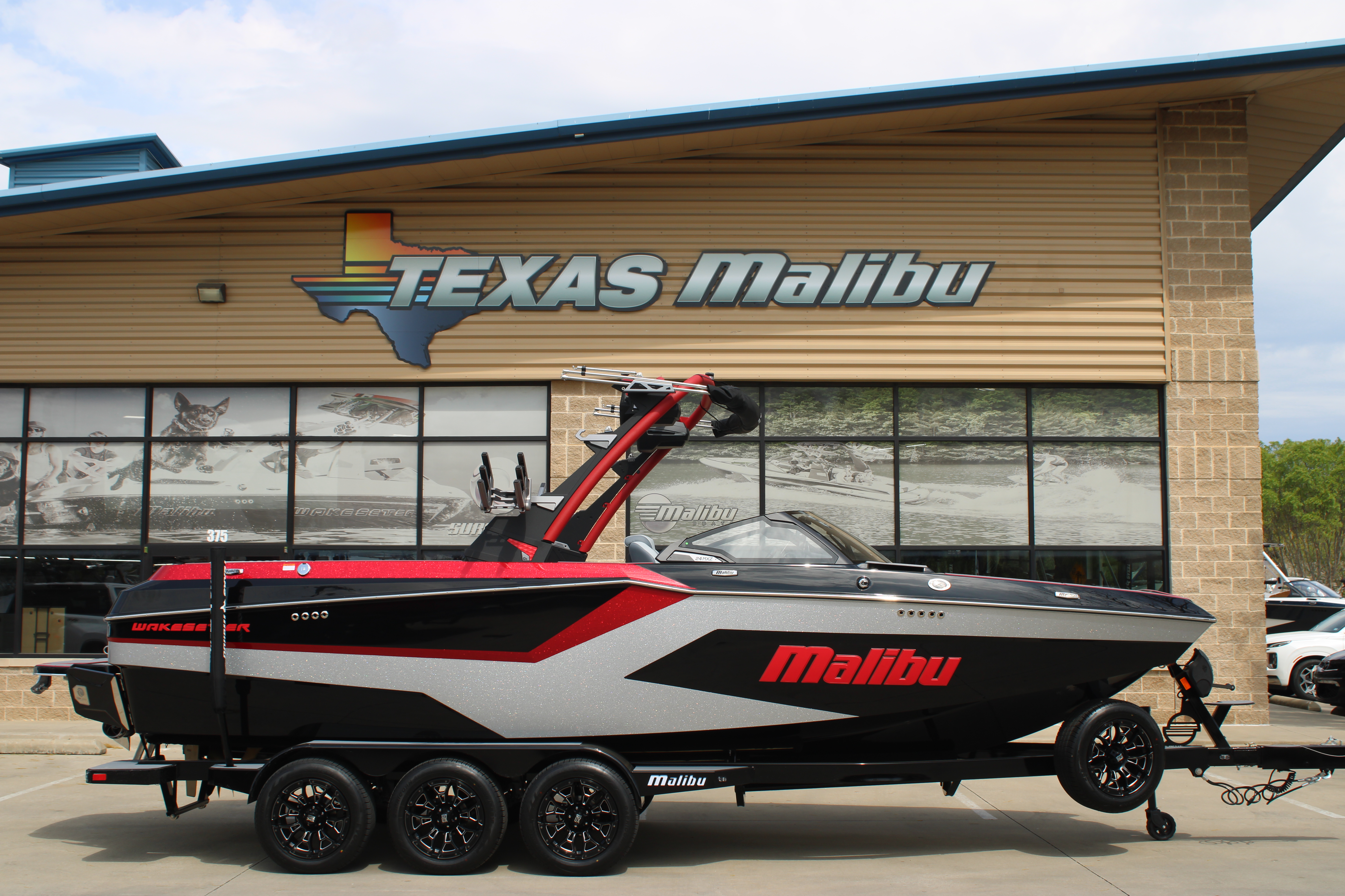 2025 Malibu Boats Wakesetter 24 MXZ