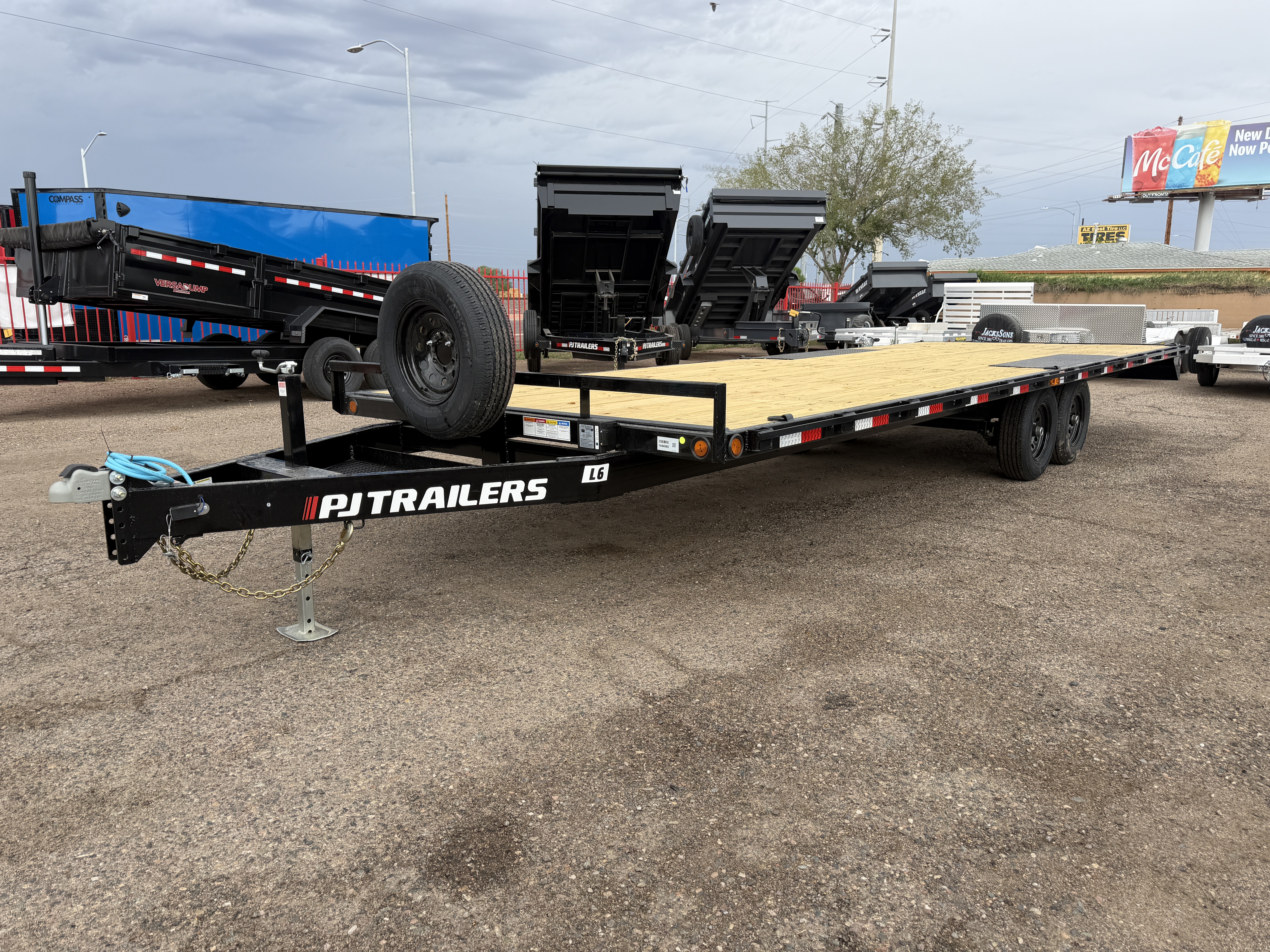 PJ Trailers 24x102 Tandem Axle Deckover, 10K GVWR, Slide In Ramps