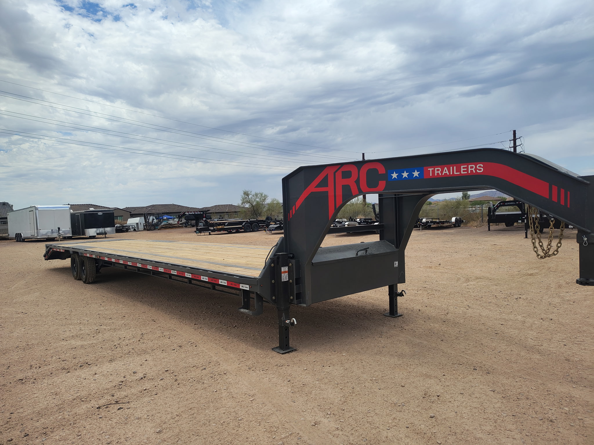 ARC Trailers 40'x102" 14K Gooseneck Flatbed Trailer w/ Ramps (GDS)