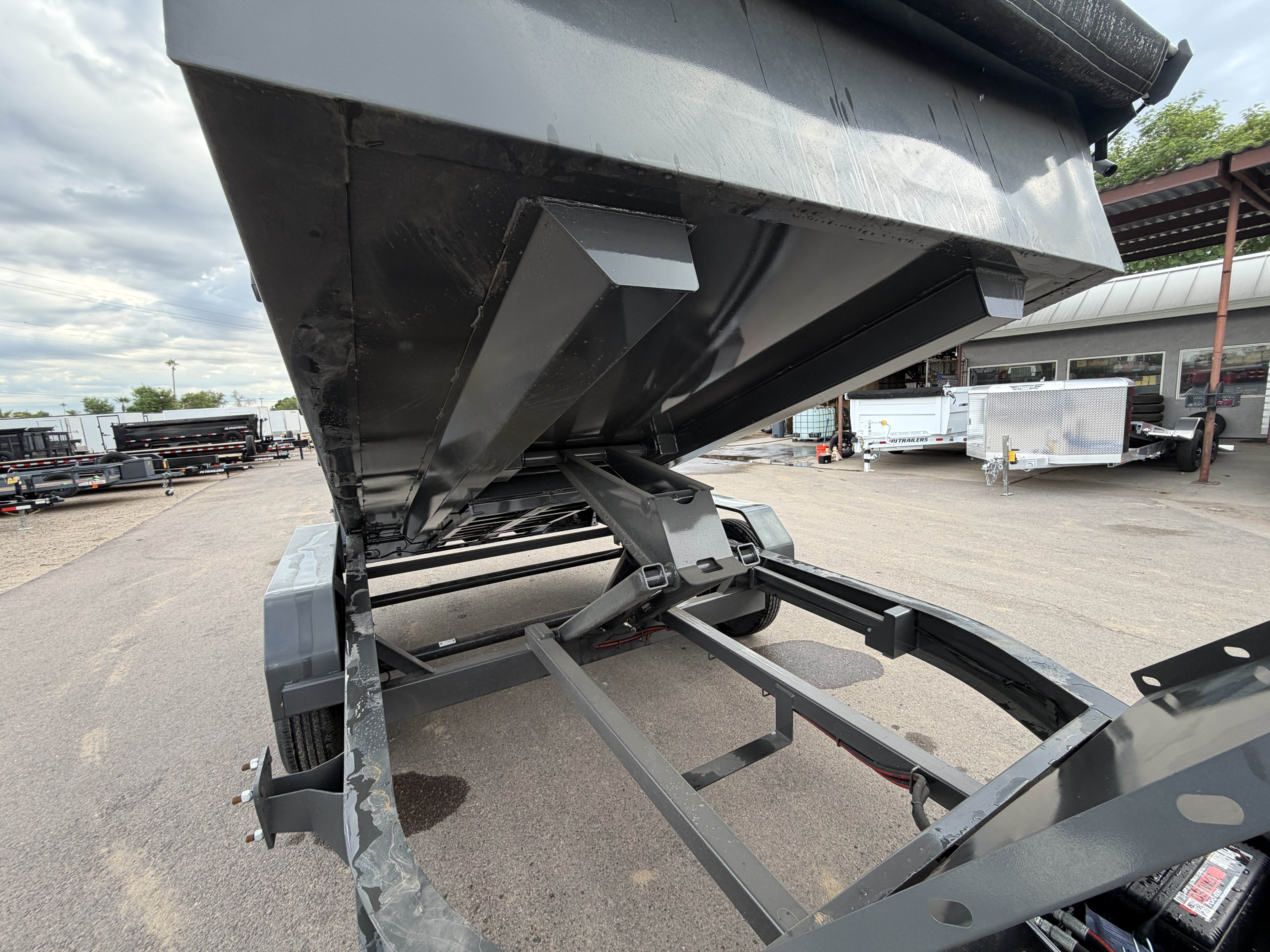 ARC Trailers 14'x83" Bumper Pull Scissor Lift Dump Trailer (BDZ)