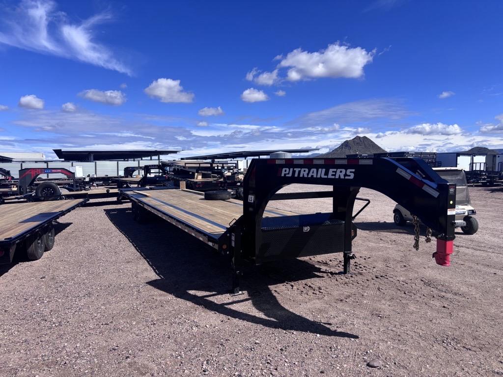 PJ Trailers 40' Gooseneck Low-Pro Flatdeck with Singles, 15,680 GVWR, Monster Ramps, 14 Ply Tires