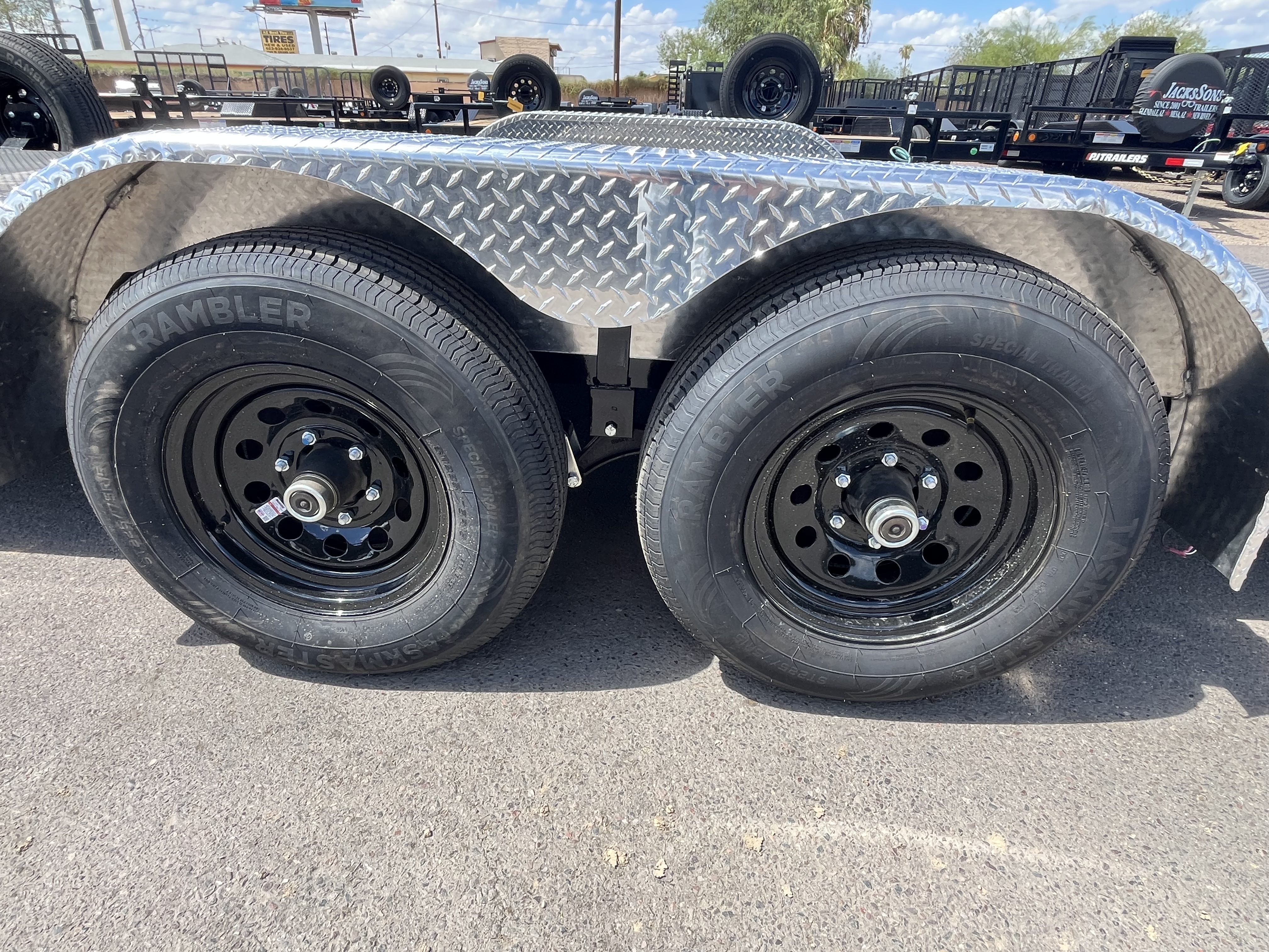PJ Trailers 18x83 Tandem Axle, 10K GVWR, Steel Deck Car Hauler, Slide-In Ramps
