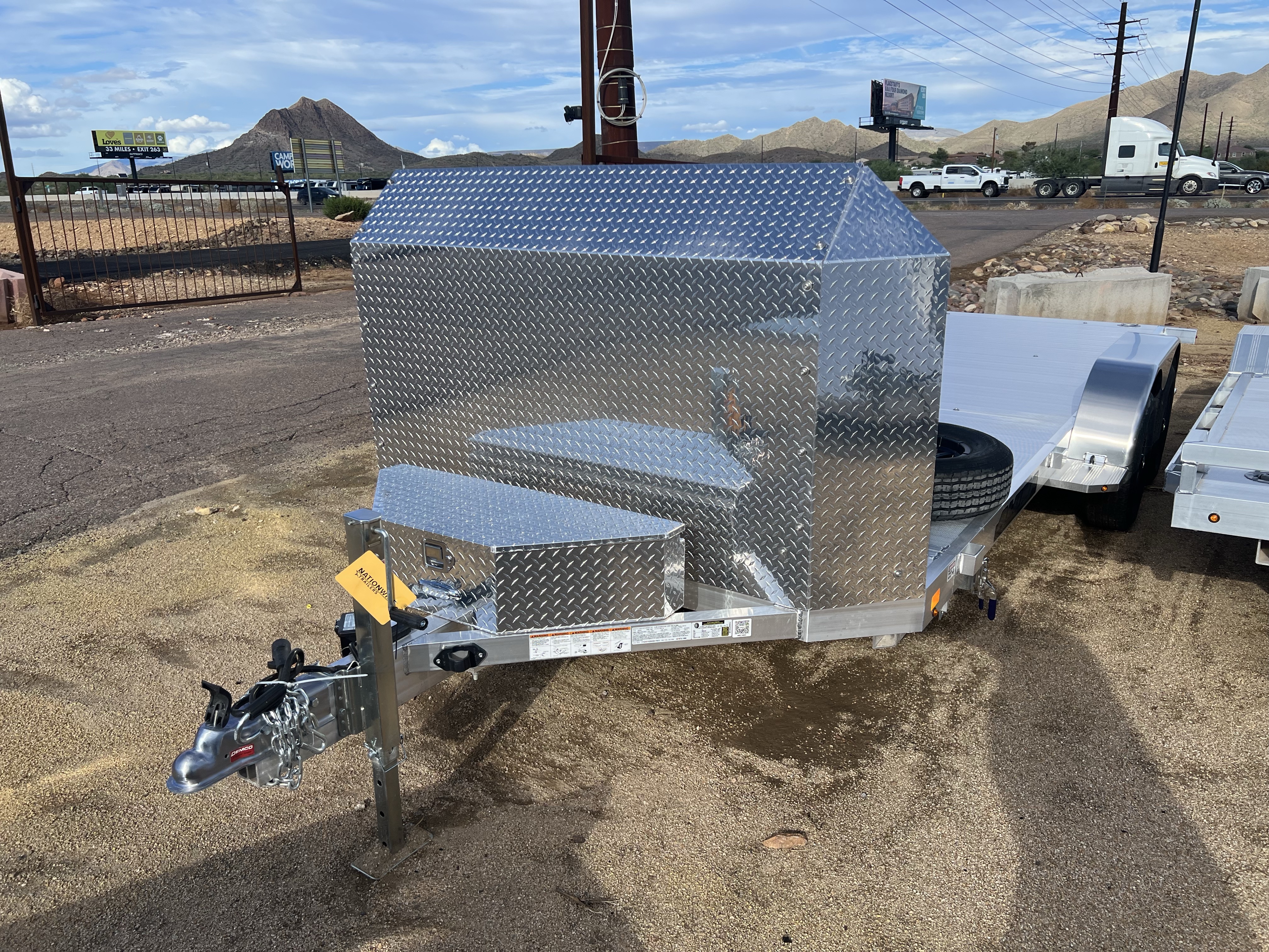 Aluma 18'x82" Aluminum 8218ANV TILT Trailer (8218ANV-TILT)