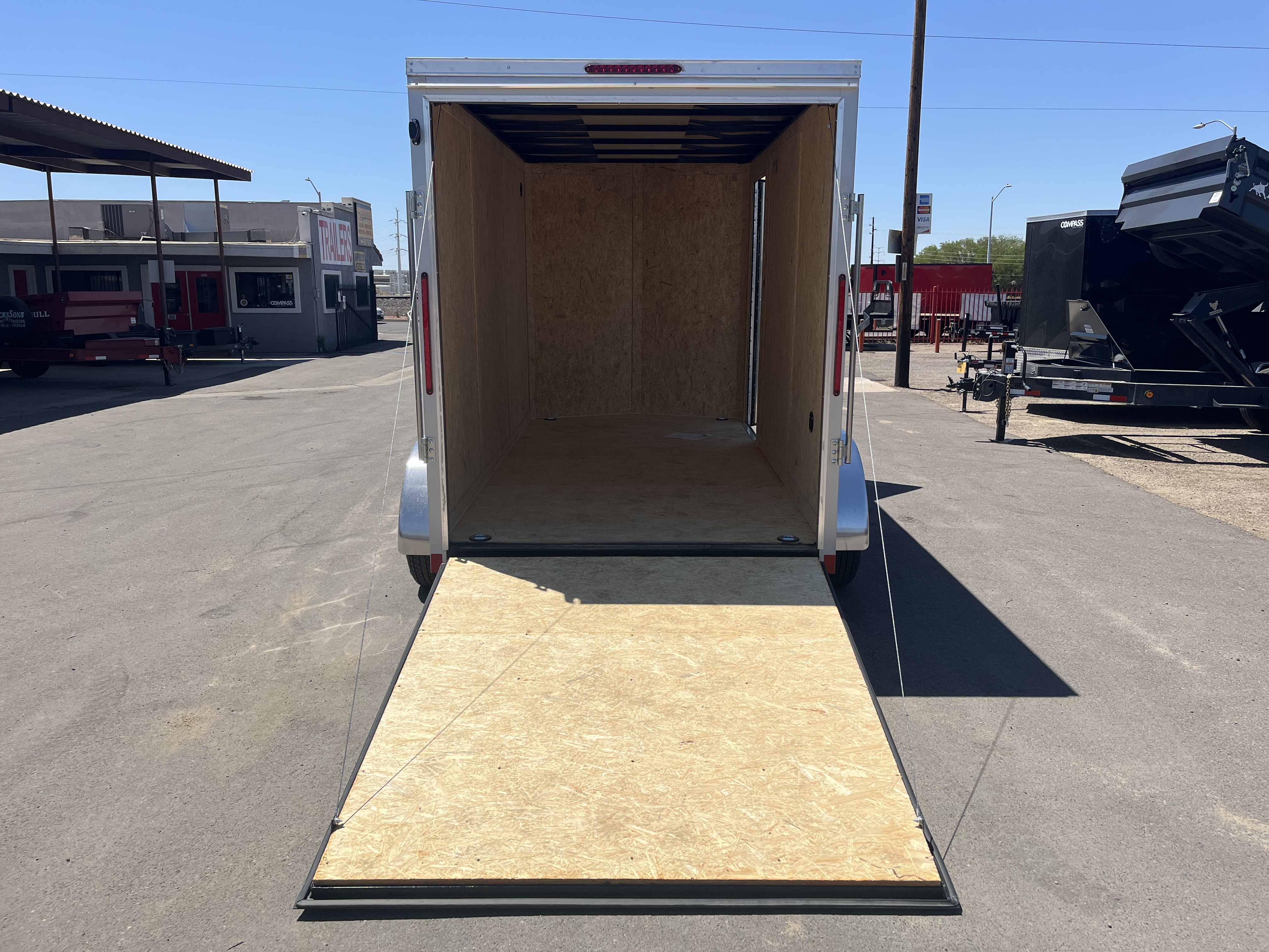 Look 12x6 ST DLX, 7K GVWR, Ramp Door