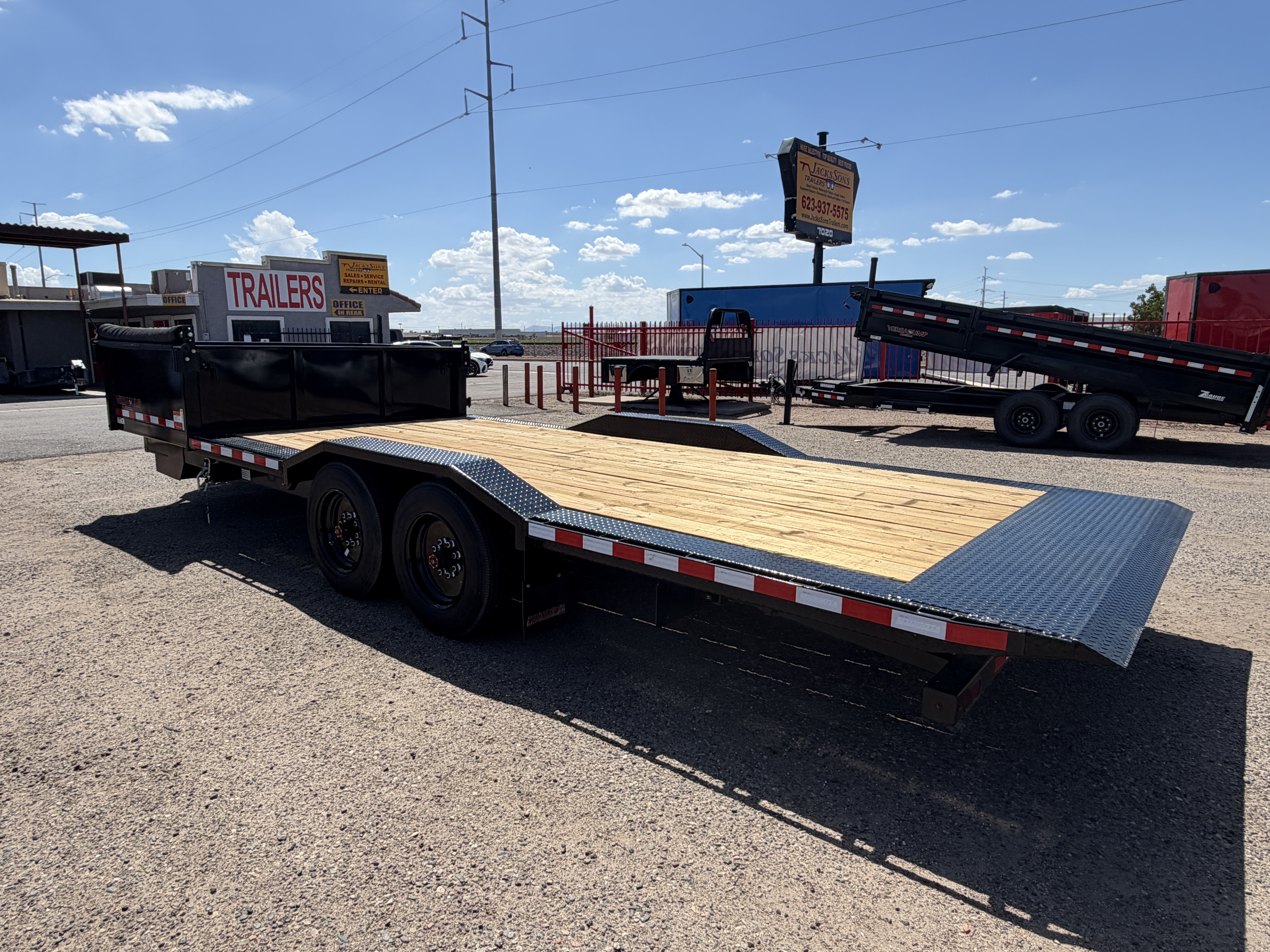 Midsota 23'x102" Scissor Side Dump Trailer w/ 24" Sides (HS)