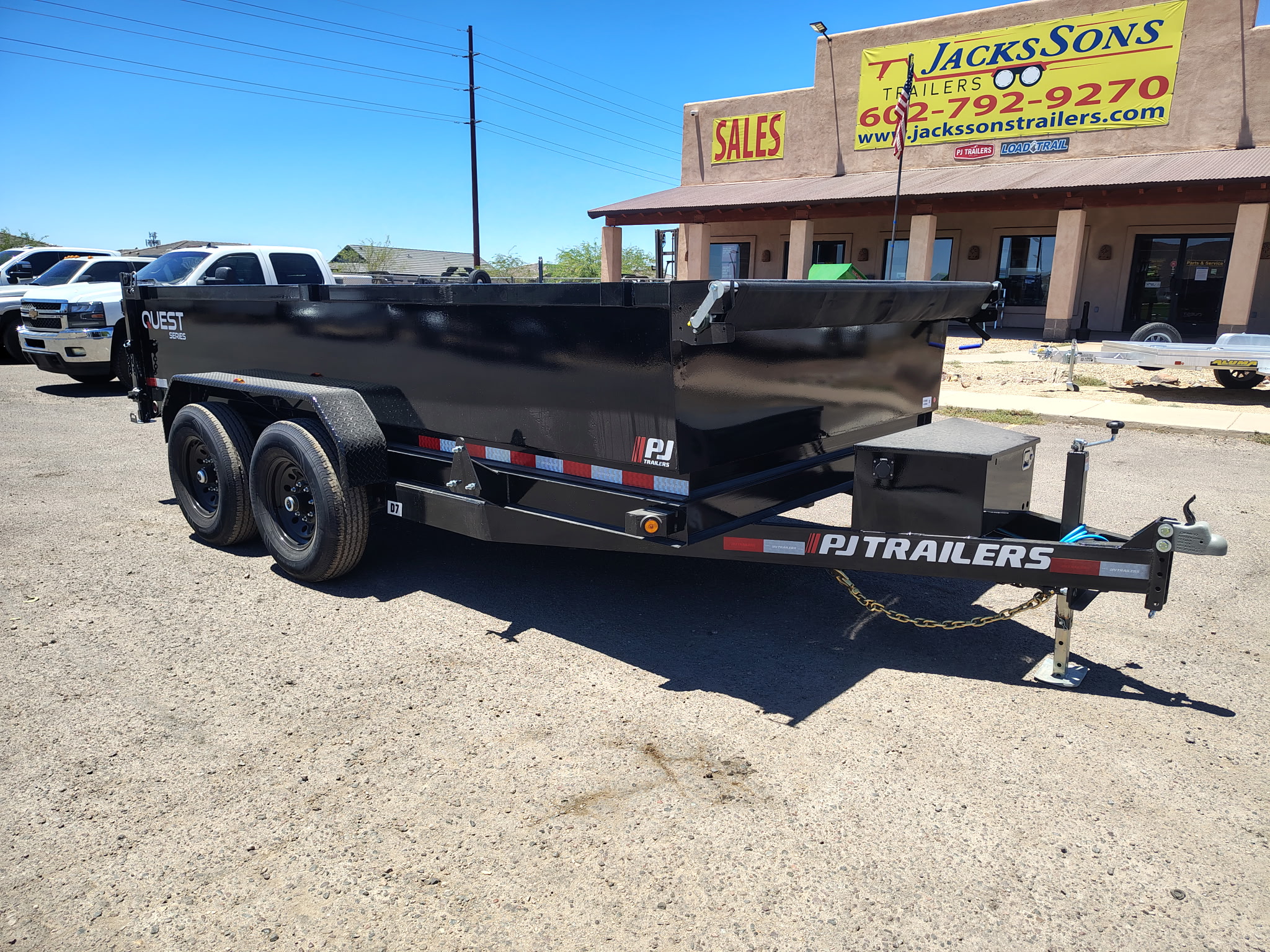 PJ Trailers 14'x83" Scissor 14K Dump Trailer w/ 24" Sides (D7)