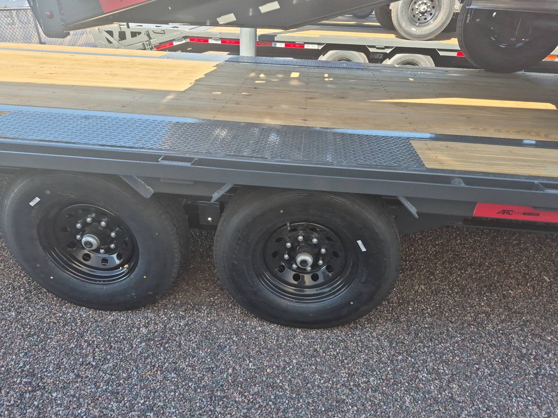 ARC Trailers 40'x102" 14K Gooseneck Flatbed Trailer w/ Ramps (GDS)