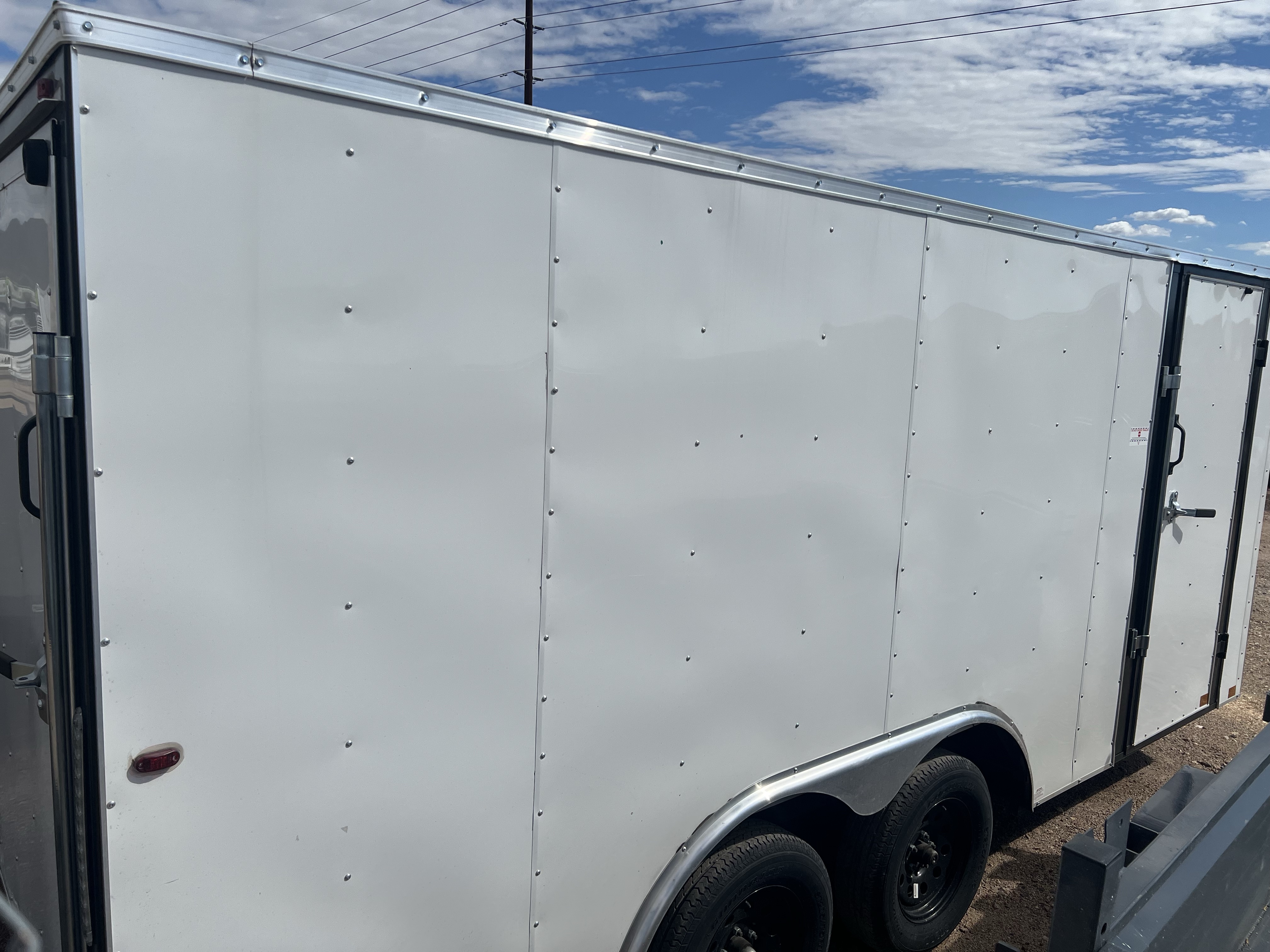 Interstate 8.5 x 16 Tandem Axle, 7K GVWR, Ramp Door