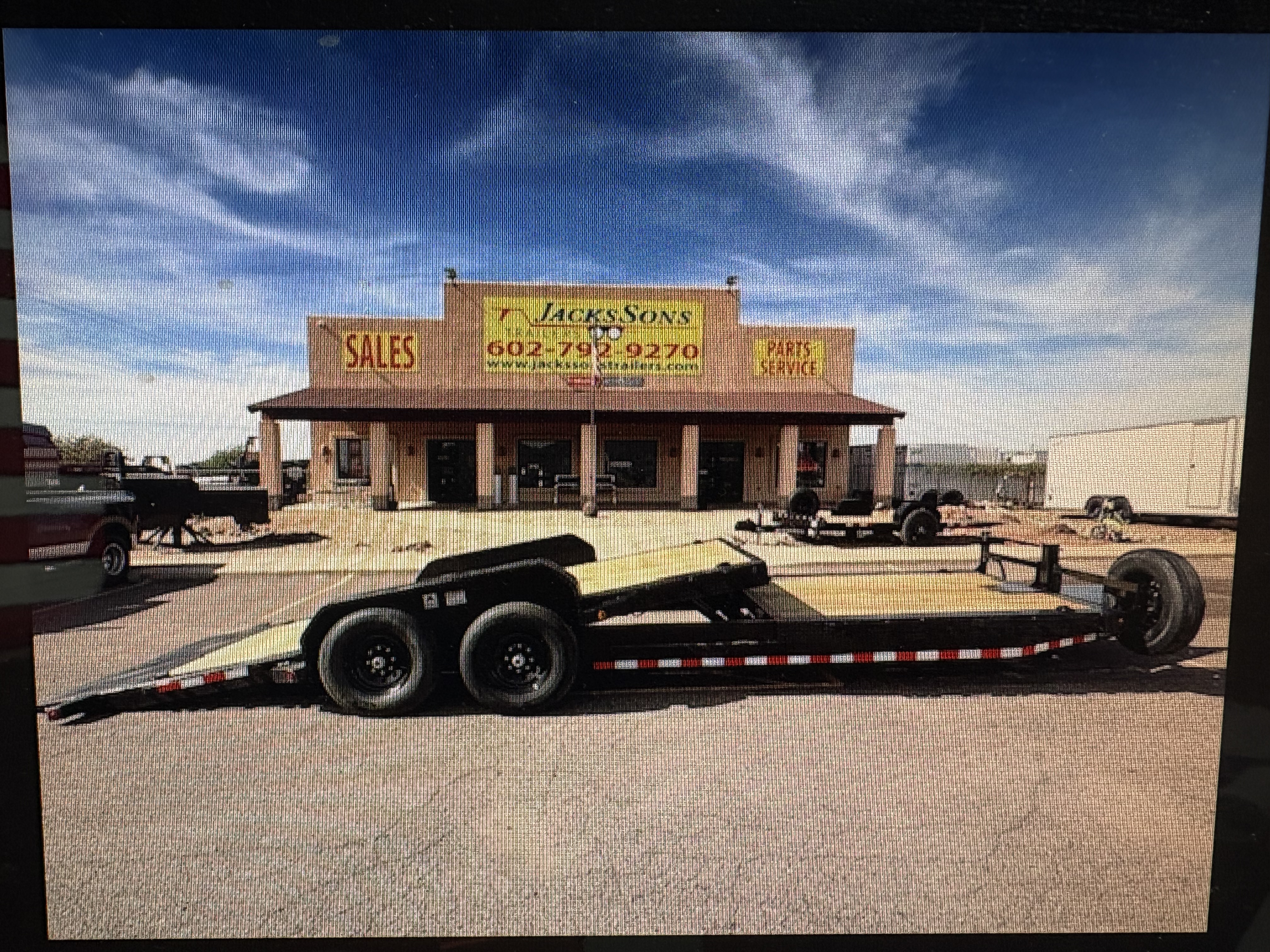 Norstar 24x83 IronBull Tandem Axle, 14K GVWR, Low-Pro Gravity Tilt