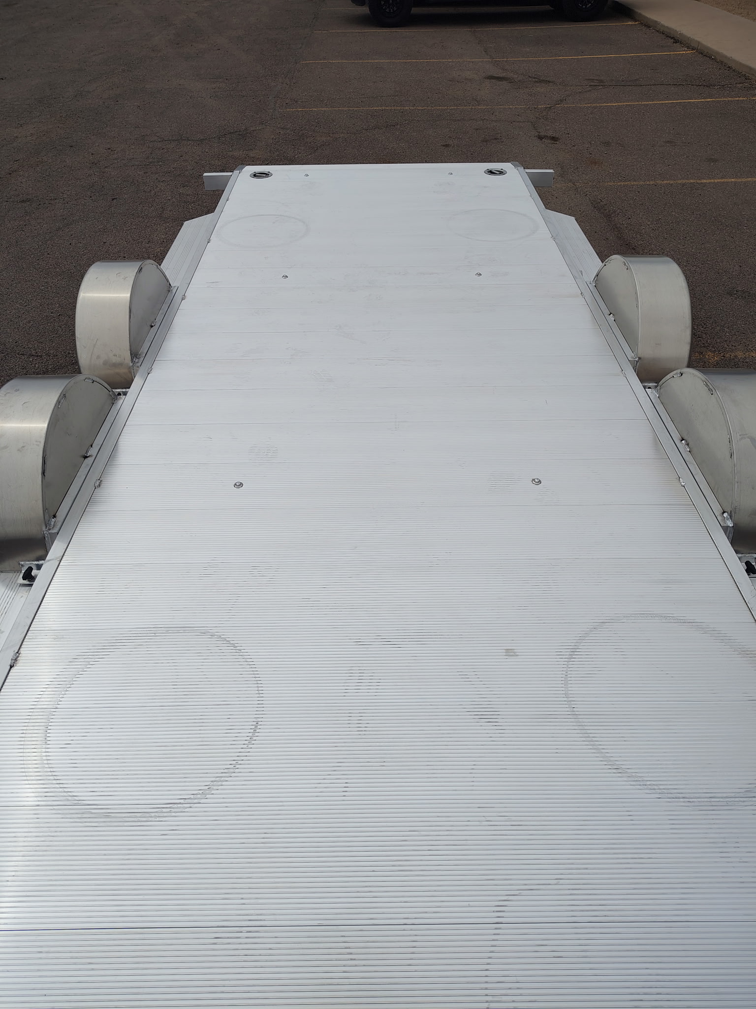Aluma 18x82 All Aluminum, 10K GVWR, Heavy Tandem Axle, XL Tilt w/ Cargo Box (8218H-XL-TILT-TA-EL-RTD-CB)