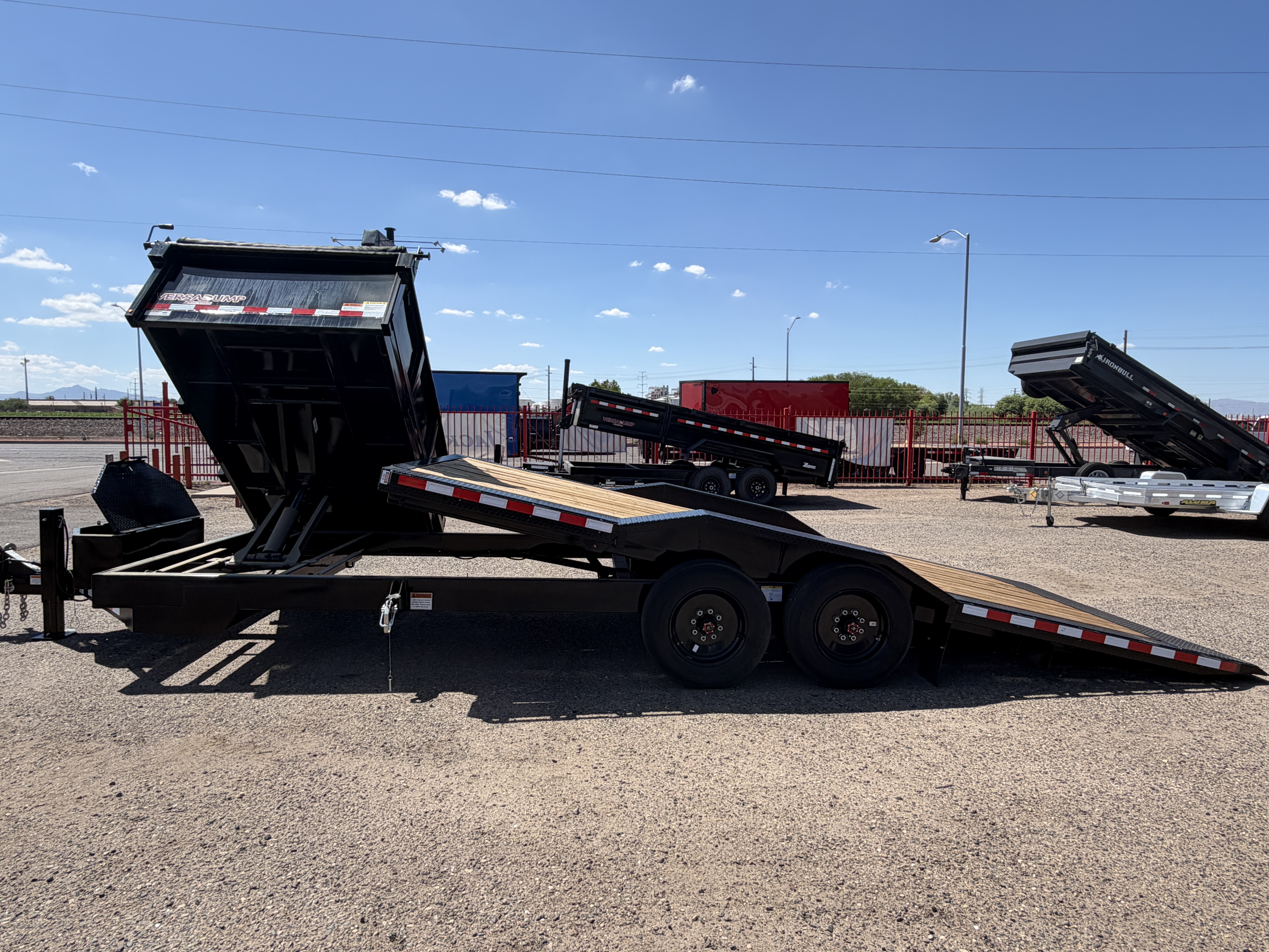 Midsota 23'x102" Scissor Side Dump Trailer w/ 24" Sides (HS)